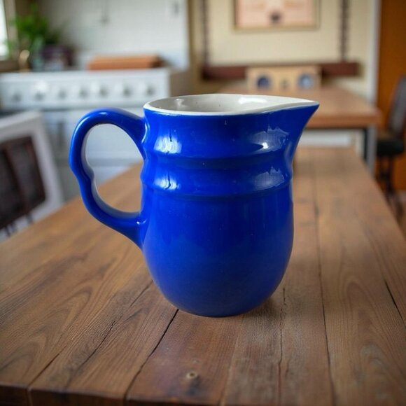 Vintage Oxford Stoneware – Made USA Blue Milk Pitcher Creamer Farmhouse Kitchen - Picture 3 of 8